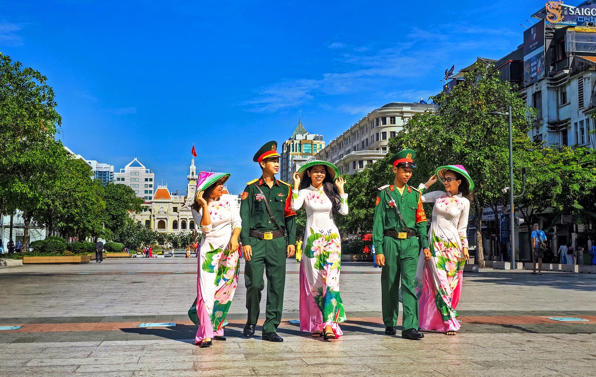 Cuộc sống muôn màu qua góc nhìn nhiếp ảnh của người cao tuổi- Ảnh 8.