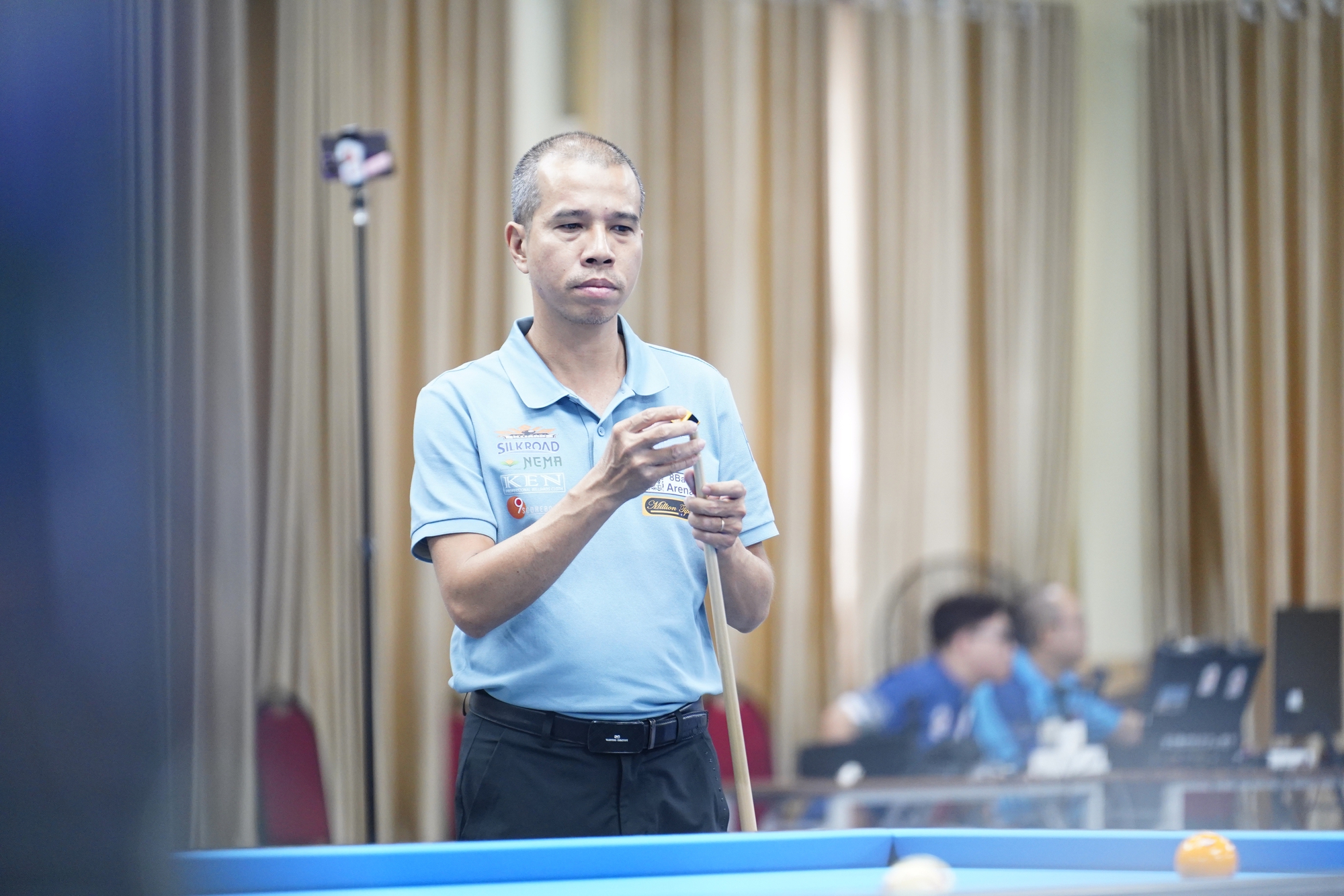 Billiards: Trần Quyết Chiến bứt tốc ngoạn mục, thắng kịch tính trận ra quân World Championship- Ảnh 1. Billiards: Trần Quyết Chiến bứt tốc ngoạn mục, thắng kịch tính trận ra quân World Championship- Ảnh 1.