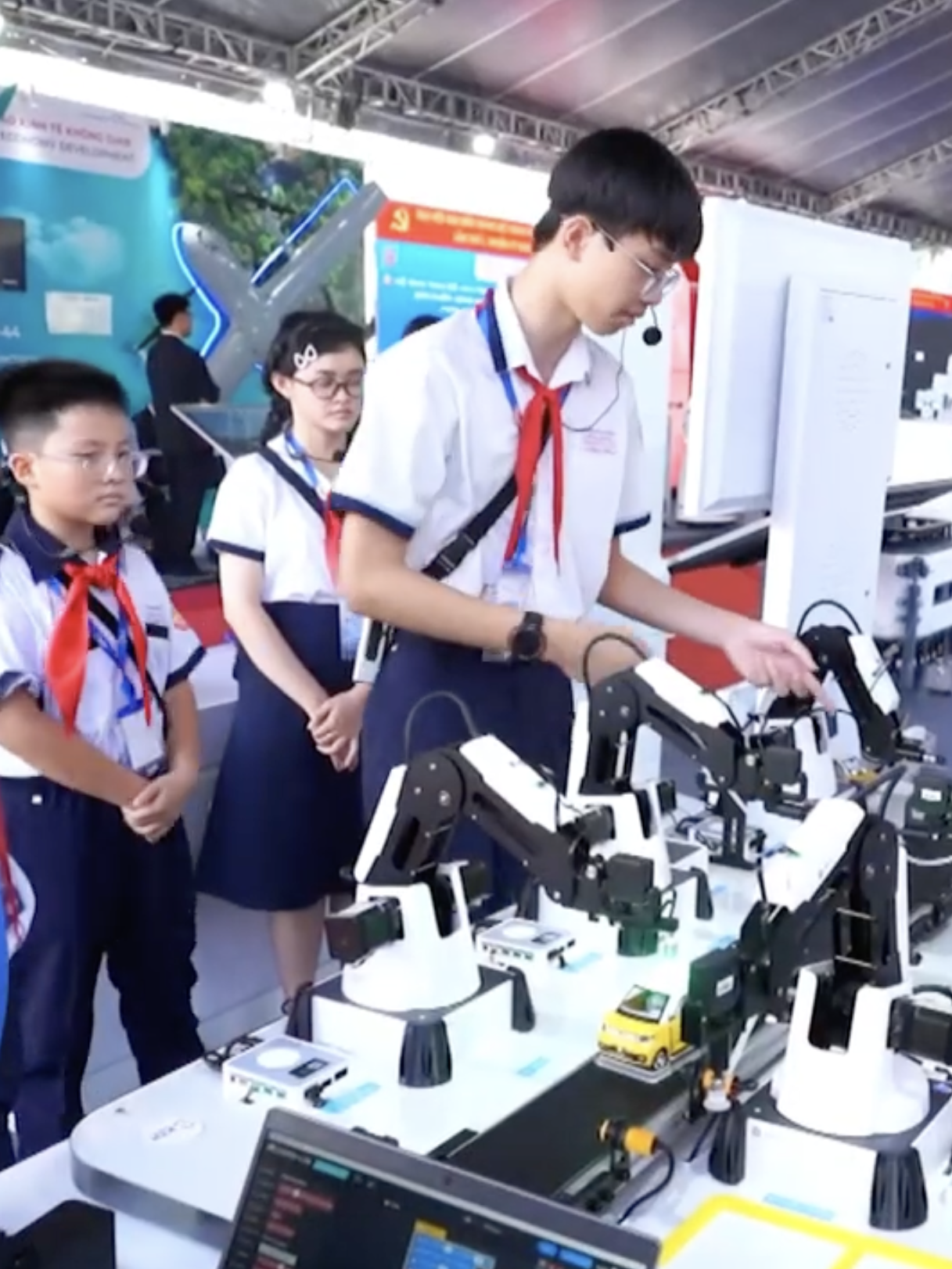 Dấu ấn của KDI Education tại Triển lãm Đại hội Đạo biểu Đảng bộ TP. Hồ Chí Minh lần I