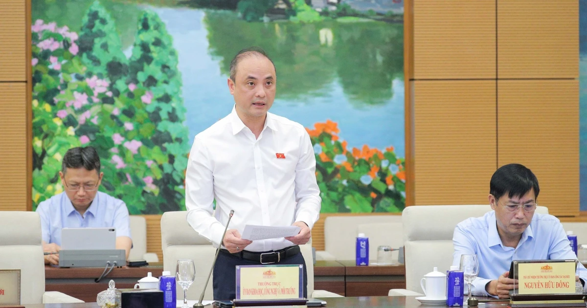 Tạo nền tảng pháp lý thúc đẩy chuyển đổi số toàn diện