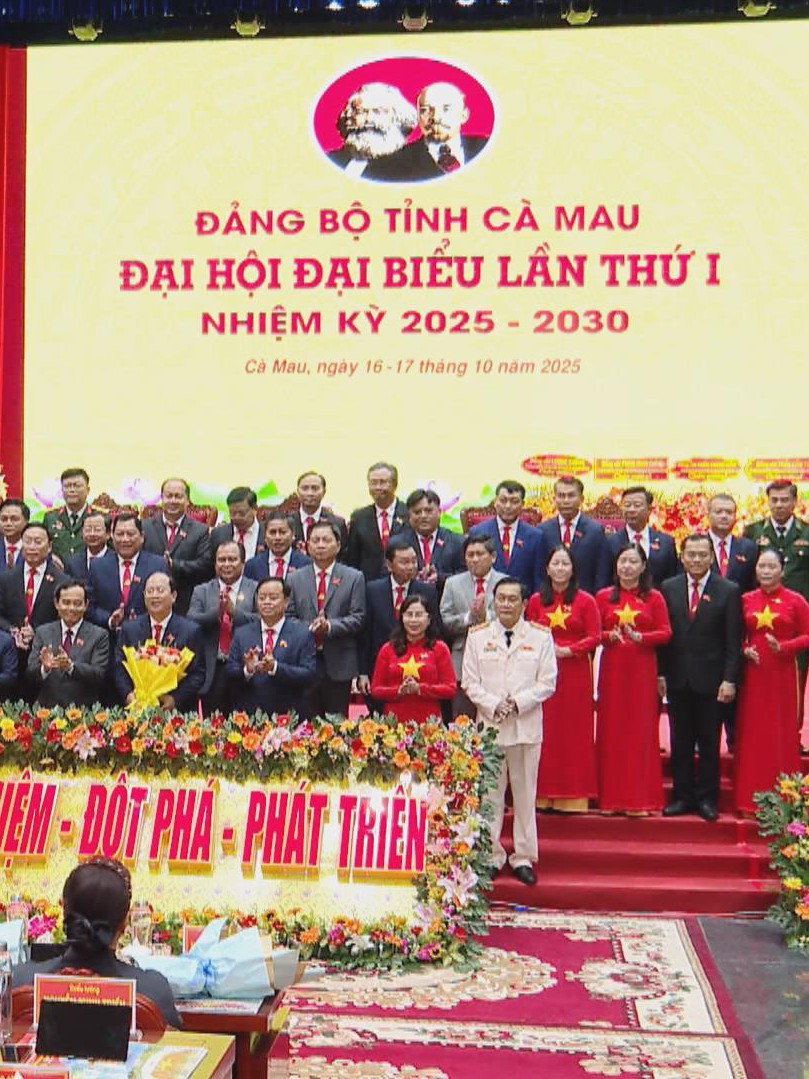 Đại hội đại biểu Đảng bộ tỉnh Cà Mau lần thứ I khai mạc, đánh dấu bước ngoặt phát triển mới