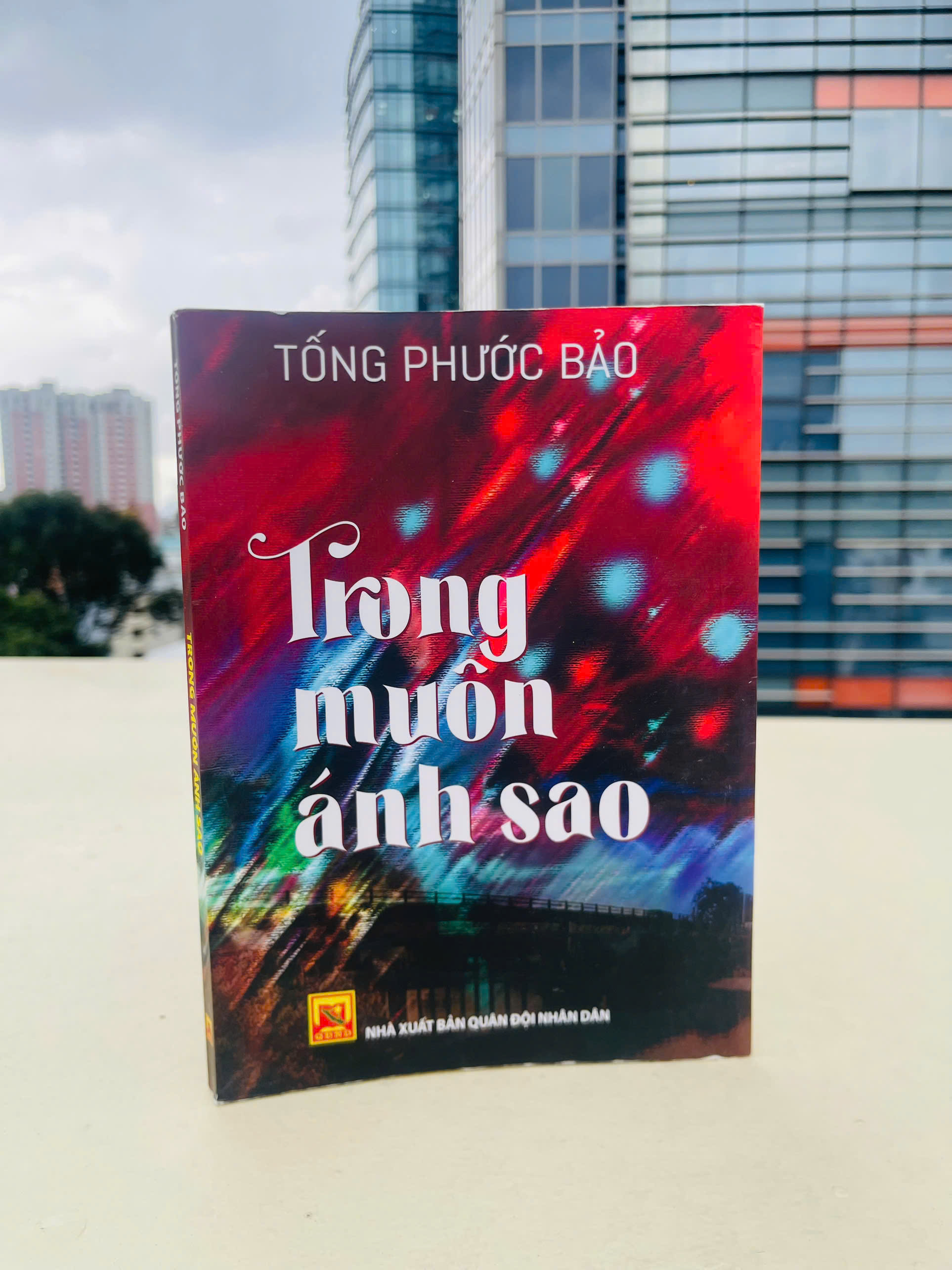 ''Trong muôn ánh sao'': Bản ký sự của lòng người miền châu thổ- Ảnh 1. ''Trong muôn ánh sao'': Bản ký sự của lòng người miền châu thổ- Ảnh 1.