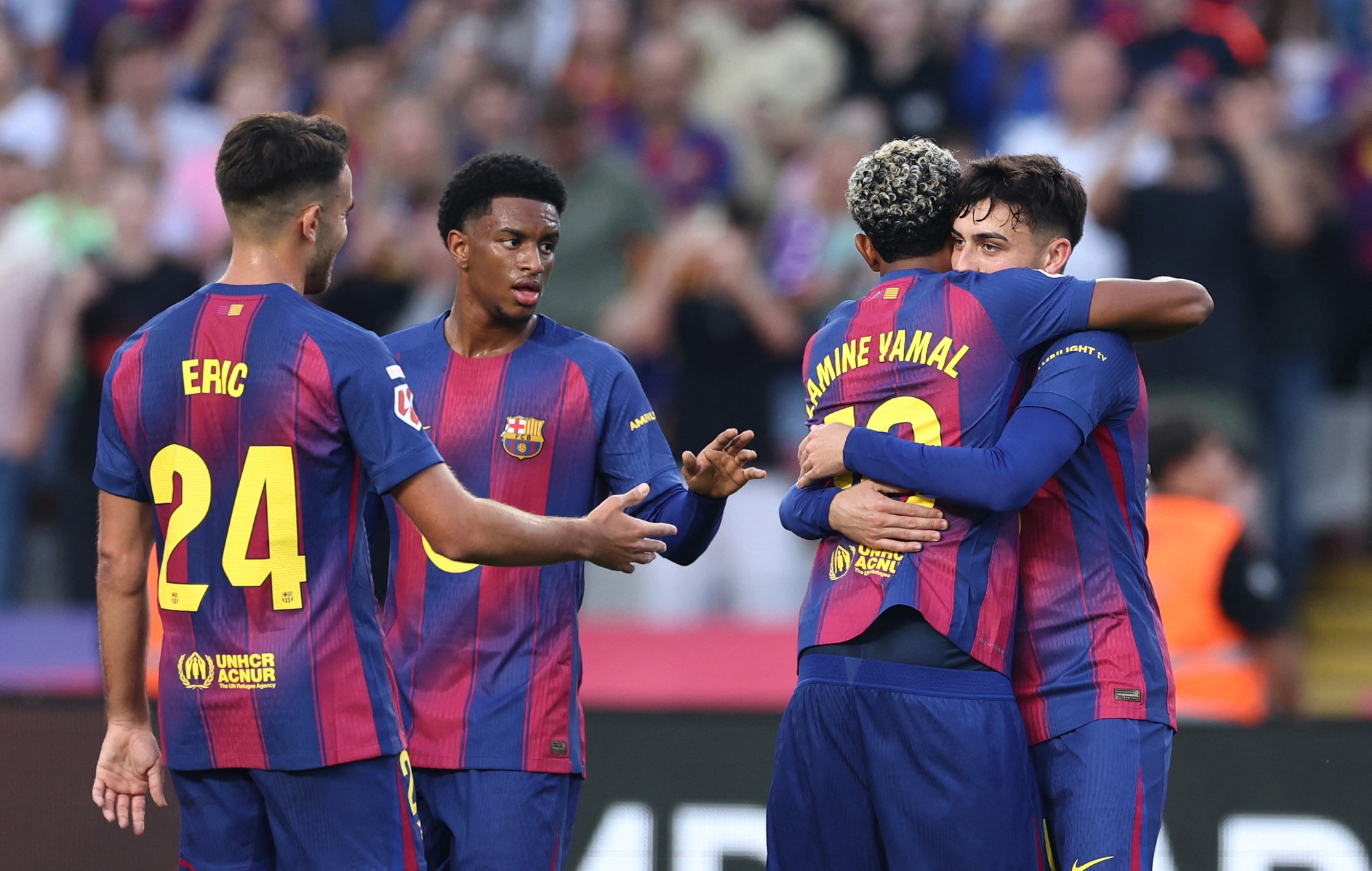 Barcelona mất "tướng" ở trận siêu kinh điển vì lý do khó đỡ- Ảnh 1. Barcelona mất "tướng" ở trận siêu kinh điển vì lý do khó đỡ- Ảnh 1.