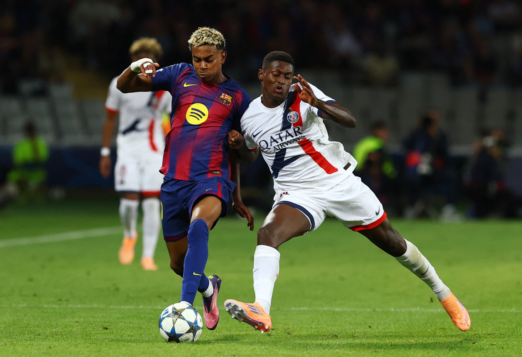 Yamal bị chế nhạo sau trận thua của Barca- Ảnh 2.
