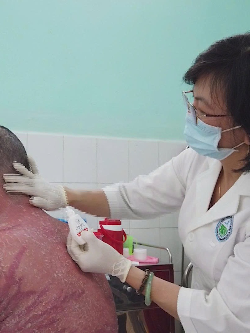 Hành trình nhân ái vì bệnh nhân vảy nến: Trao niềm tin, sẻ chia hy vọng