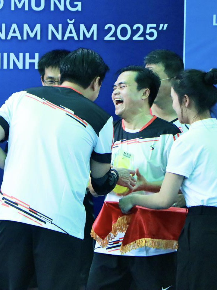 Pickleball: Sân chơi mới, sức sống mới