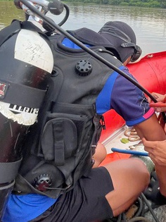 Tìm thấy thi thể nữ sinh lớp 12 nghi nhảy cầu tự tử