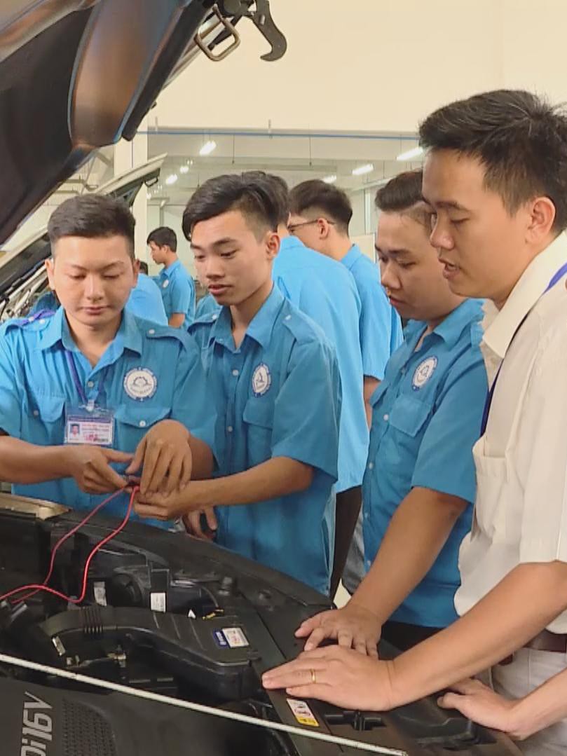 Hợp tác thực chất nâng cao đào tạo nghề