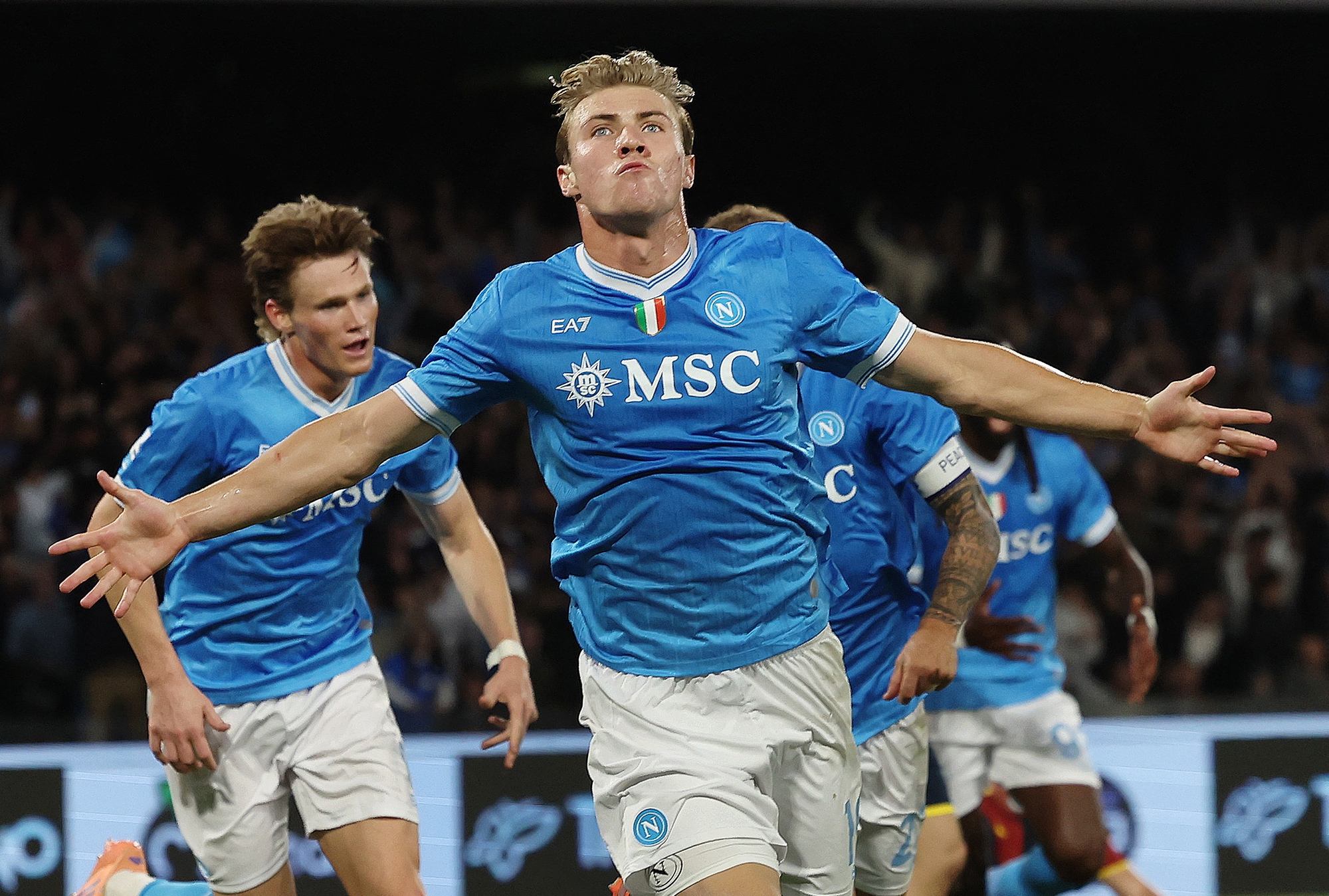 Biệt tài của Conte - Ảnh 1. conte - Ảnh 1.