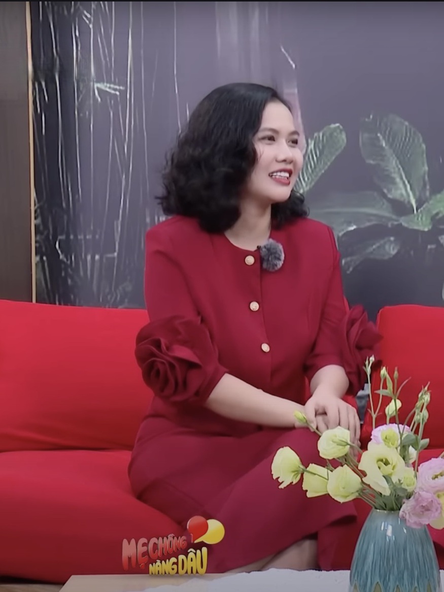 Chưa cưới, hoa hậu đã được mẹ chồng tặng nhà 6 tỷ