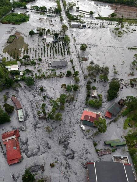 Bão Phượng Hoàng đổ bộ vào Đài Loan - Trung Quốc