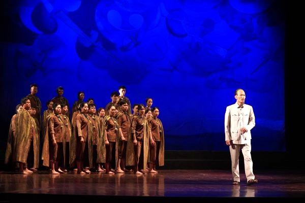 Sân khấu TP. Hồ Chí Minh không cần ‘lai Ninh Bình ứng thí’- Ảnh 3.