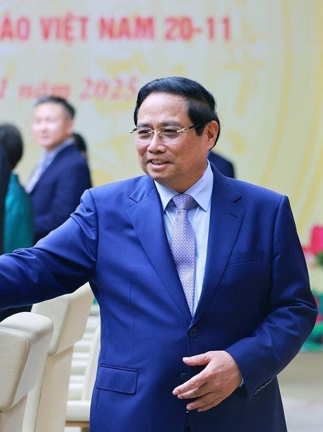 Bảo đảm giáo viên được thụ hưởng mức lương tương xứng với công sức