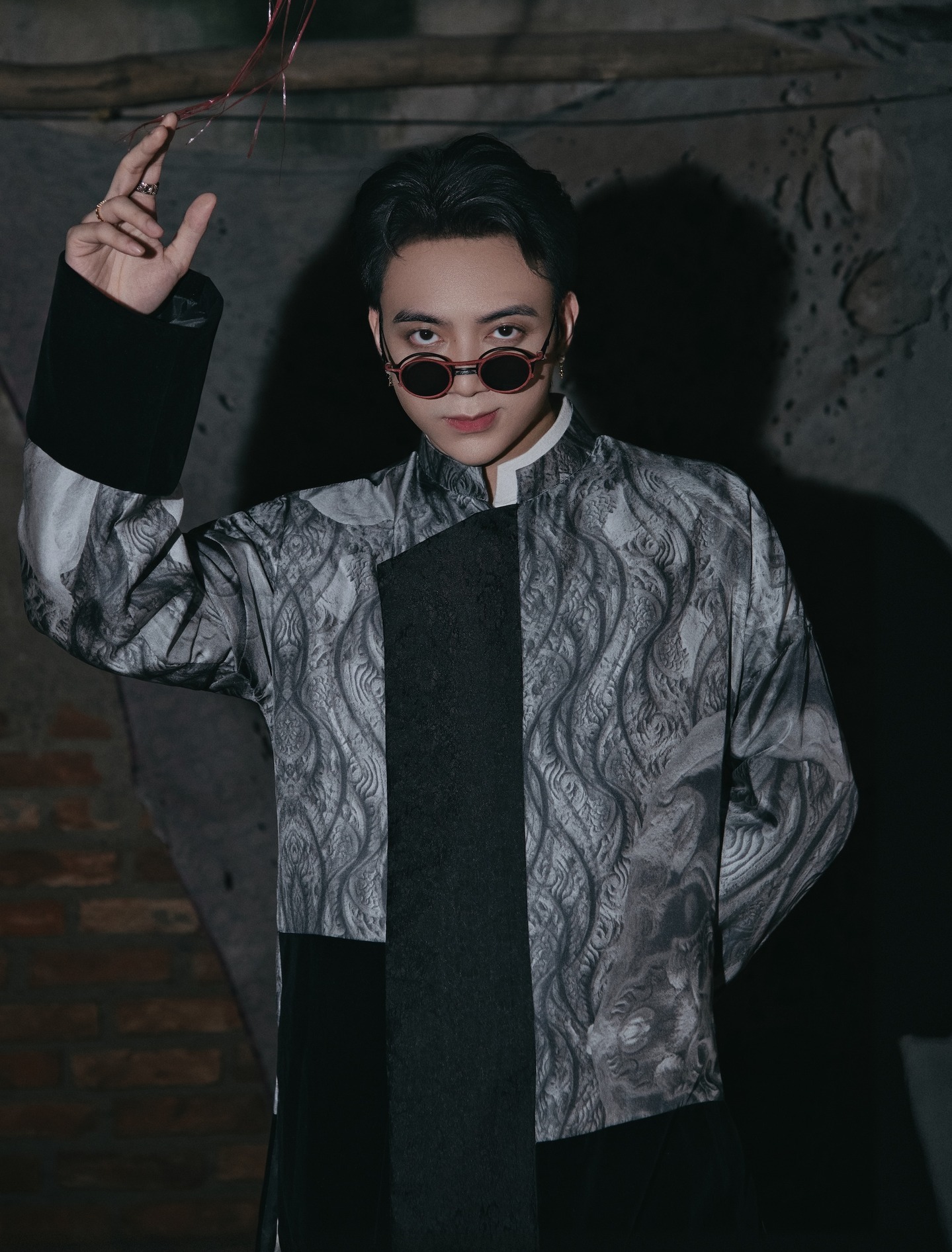 'Mục hạ vô nhân' của Soobin cũng tôn vinh văn hóa, sao phải so kè 'Bắc Bling'? - Ảnh 2. Soobin - Ảnh 2.