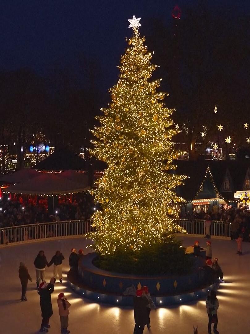 Đan Mạch: Công viên Tivoli khai mạc mùa lễ hội Giáng sinh