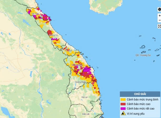 Mưa lớn kéo dài, nhiều địa phương miền Trung – Tây Nguyên nguy cơ lũ quét và sạt lở đất - Ảnh 1.
