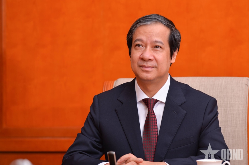 Bộ trưởng Nguyễn Kim Sơn: Thực hiện tốt phương châm “Thầy ra thầy, trò ra trò” - Ảnh 1.