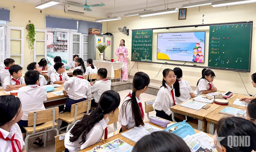 Bộ trưởng Nguyễn Kim Sơn: Thực hiện tốt phương châm “Thầy ra thầy, trò ra trò” - Ảnh 3.