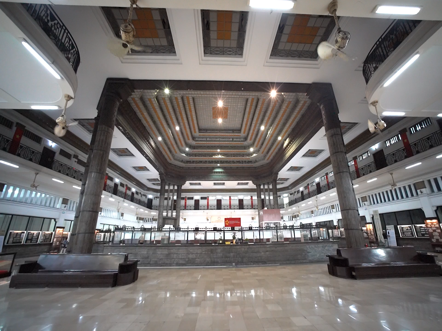 Cuối tuần thong thả đi xem triển lãm đồng tiền Việt Nam tại Ngân hàng Nhà nước- Ảnh 2. Cuối tuần thong thả đi xem triển lãm đồng tiền Việt Nam tại Ngân hàng Nhà nước- Ảnh 2.