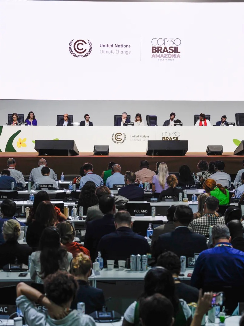 COP30 khép lại với các cam kết về khí hậu, tài chính và rừng nhiệt đới