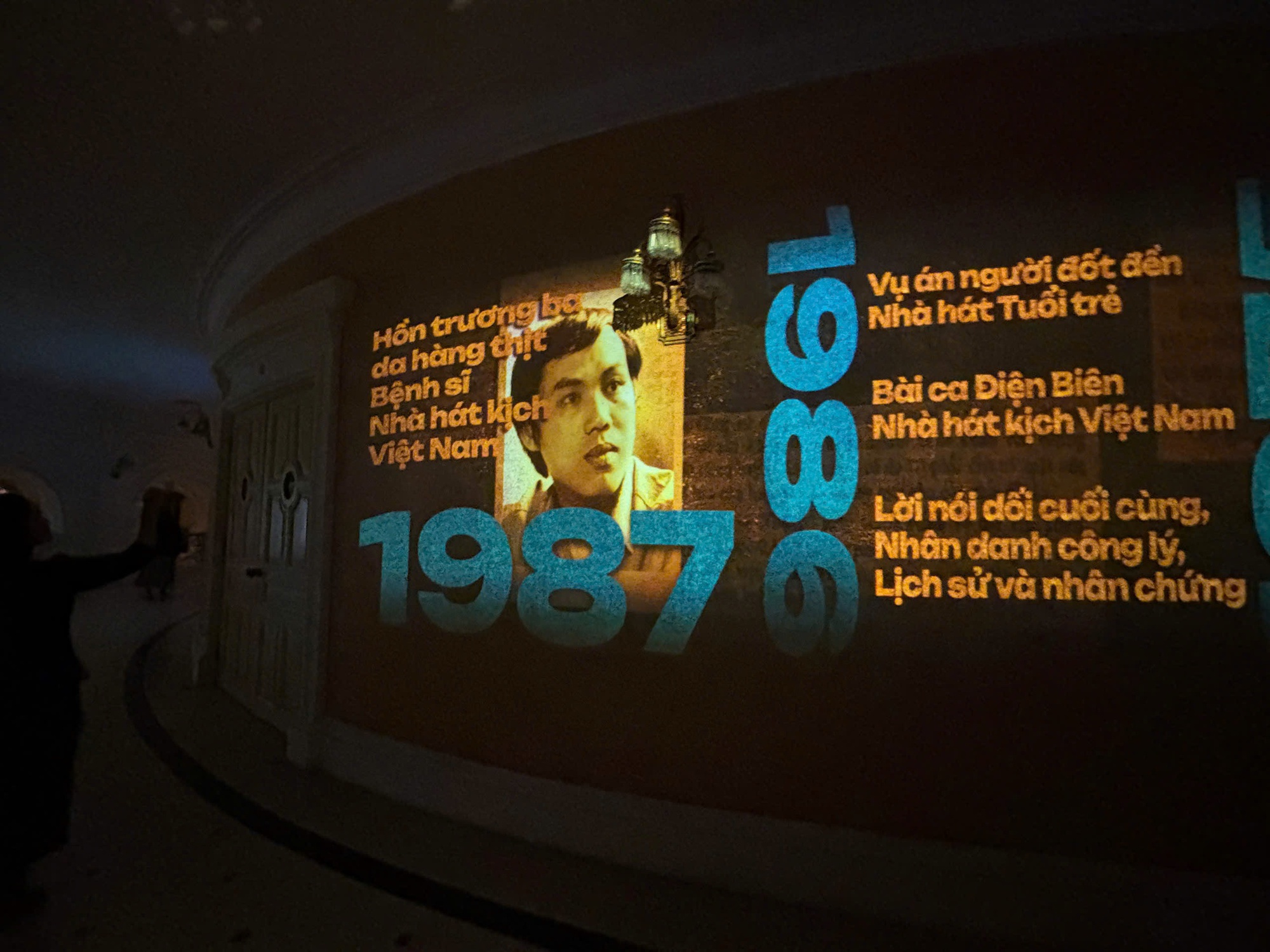 Nhà hát Lớn Hà Nội lộng lẫy chưa từng thấy- Ảnh 3.