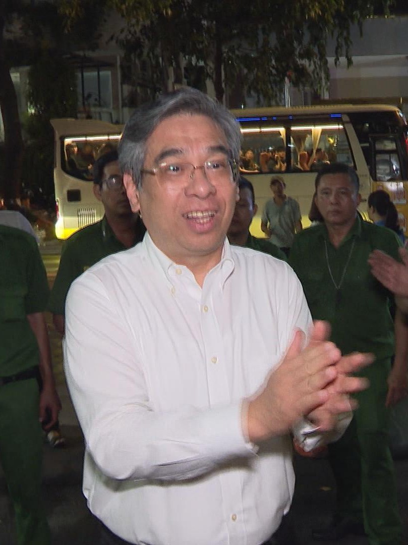 Lãnh đạo TP. Hồ Chí Minh thăm, động viên tình nguyện viên