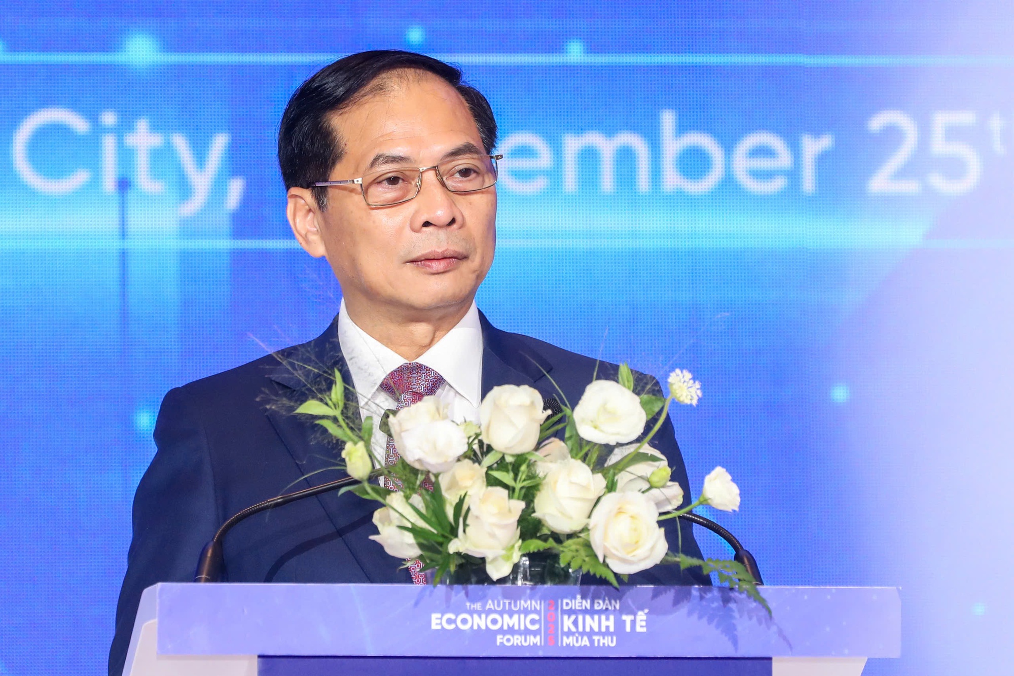 Diễn đàn Kinh tế Mùa thu 2025: TP HCM kiến tạo cơ hội cho thế hệ trẻ - Ảnh 4. Diễn đàn Kinh tế Mùa thu 2025: TP HCM kiến tạo cơ hội cho thế hệ trẻ - Ảnh 4.