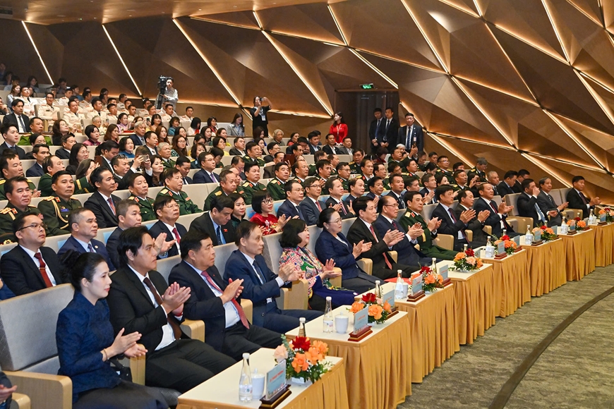 Chủ tịch nước dự Lễ kỷ niệm 50 năm Quốc khánh Lào và 105 năm Ngày sinh Chủ tịch Kaysone Phomvihane - Ảnh 2.