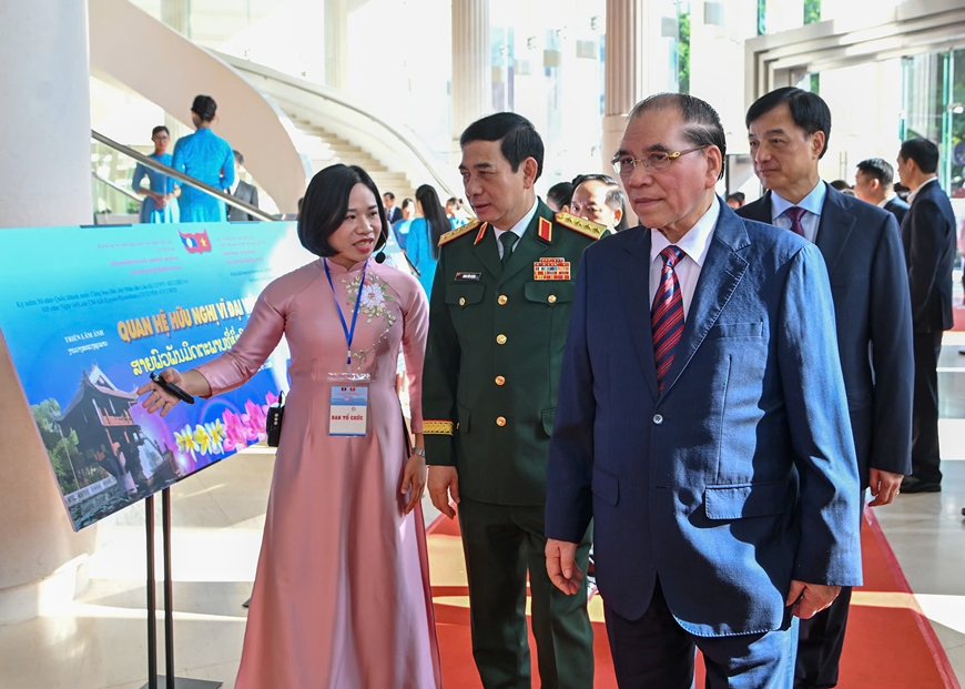 Chủ tịch nước dự Lễ kỷ niệm 50 năm Quốc khánh Lào và 105 năm Ngày sinh Chủ tịch Kaysone Phomvihane - Ảnh 5.