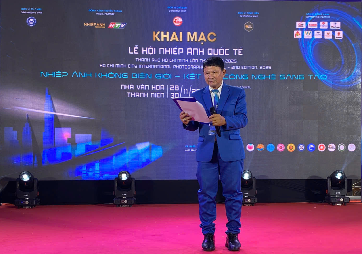 100 nhiếp ảnh gia thế giới đến Việt Nam so tài chụp ảnh- Ảnh 2.