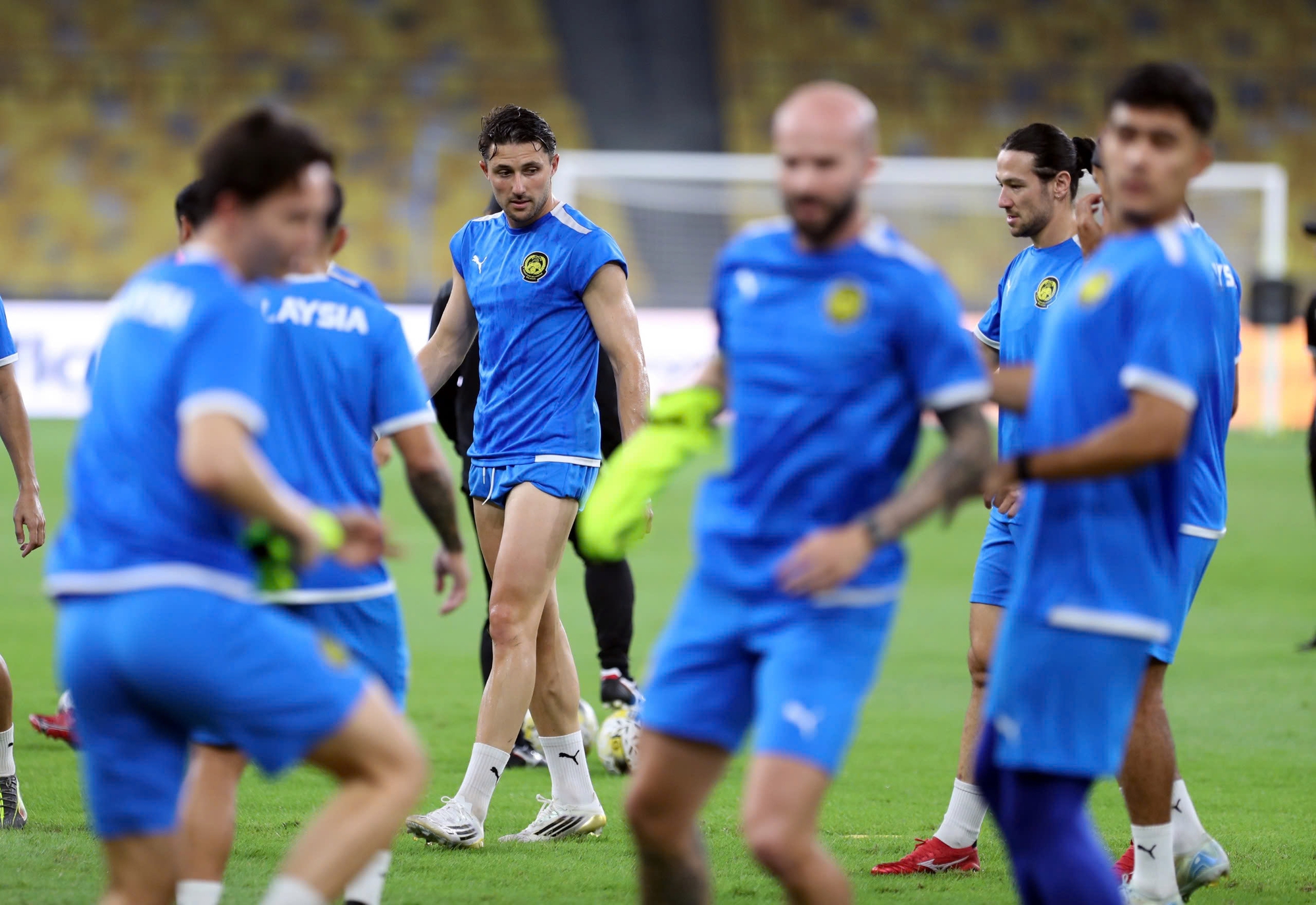 FAM kiện FIFA lên CAS vì nhập tịch lậu ‘không có lợi ích thể thao’: Vậy trận thắng Việt Nam là gì?- Ảnh 1. FAM kiện FIFA lên CAS vì nhập tịch lậu ‘không có lợi ích thể thao’: Vậy trận thắng Việt Nam là gì?- Ảnh 1.