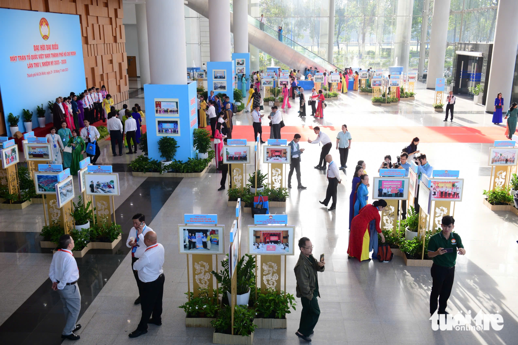 Khai mạc Đại hội Mặt trận Tổ quốc Việt Nam TP.HCM nhiệm kỳ 2025-2030 - Ảnh 12. Mặt trận Tổ quốc - Ảnh 11.