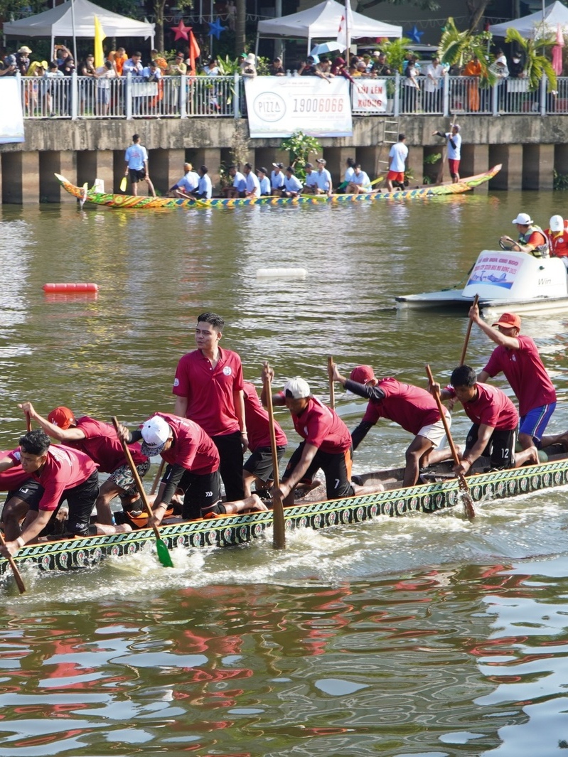 Nâng tầm Lễ hội sông nước TP. Hồ Chí Minh với ghe Ngo