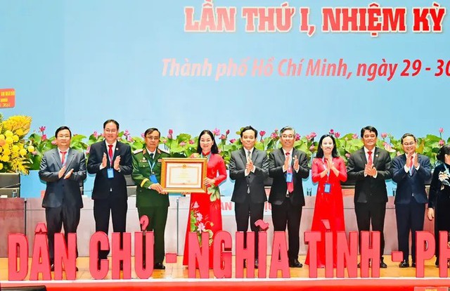 Phiên trọng thể Đại hội đại biểu Mặt trận Tổ quốc Việt Nam TP. Hồ Chí Minh, lần thứ I, nhiệm kỳ 2025-2030 - Ảnh 3.