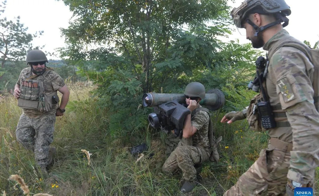 Đức có kế hoạch tăng thêm 3,5 tỷ USD viện trợ cho Ucraina