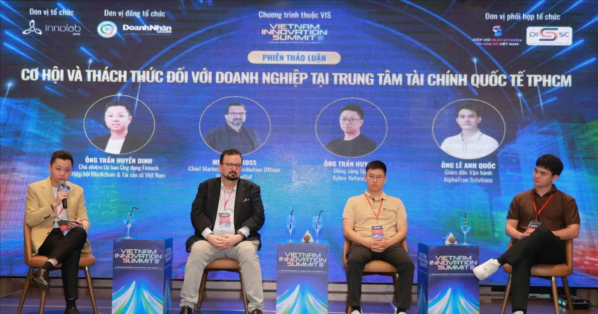 Việt Nam đang ở thời điểm thuận lợi phát triển Trung tâm tài chính quốc tế