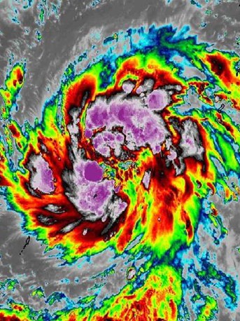Tiền thân bão số 14 mạnh lên thần tốc, dự báo thời điểm vào Biển Đông