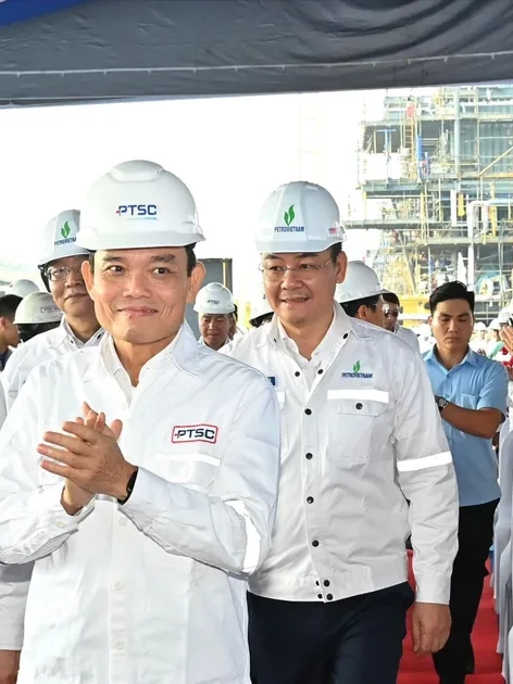 Bí thư Thành ủy TP. Hồ Chí Minh Trần Lưu Quang làm việc với Tập đoàn Công nghiệp – Năng lượng quốc gia Việt Nam