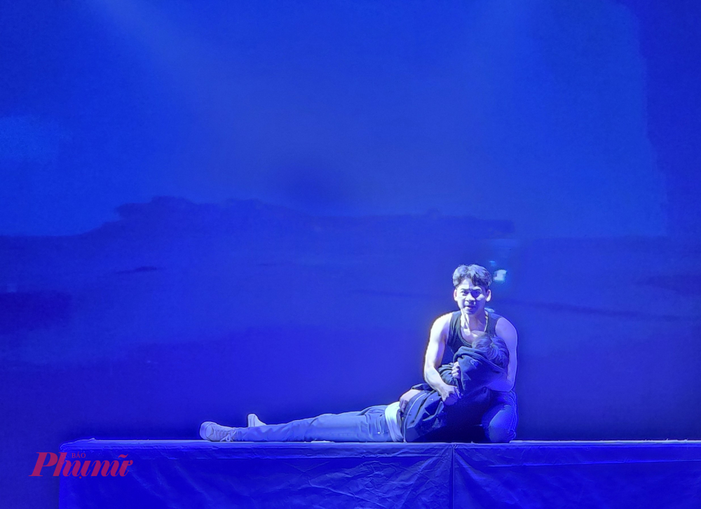 NSND Hồng Vân trao quyền cho người trẻ- Ảnh 1.