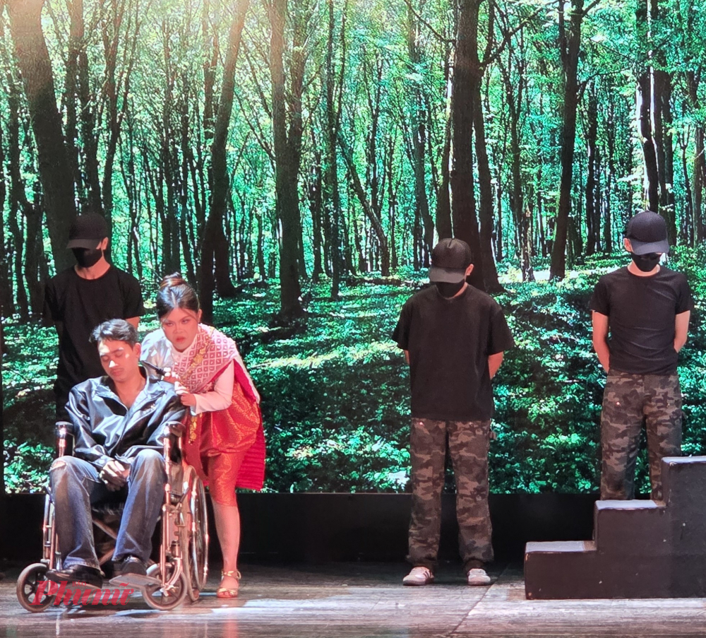 NSND Hồng Vân trao quyền cho người trẻ- Ảnh 6.