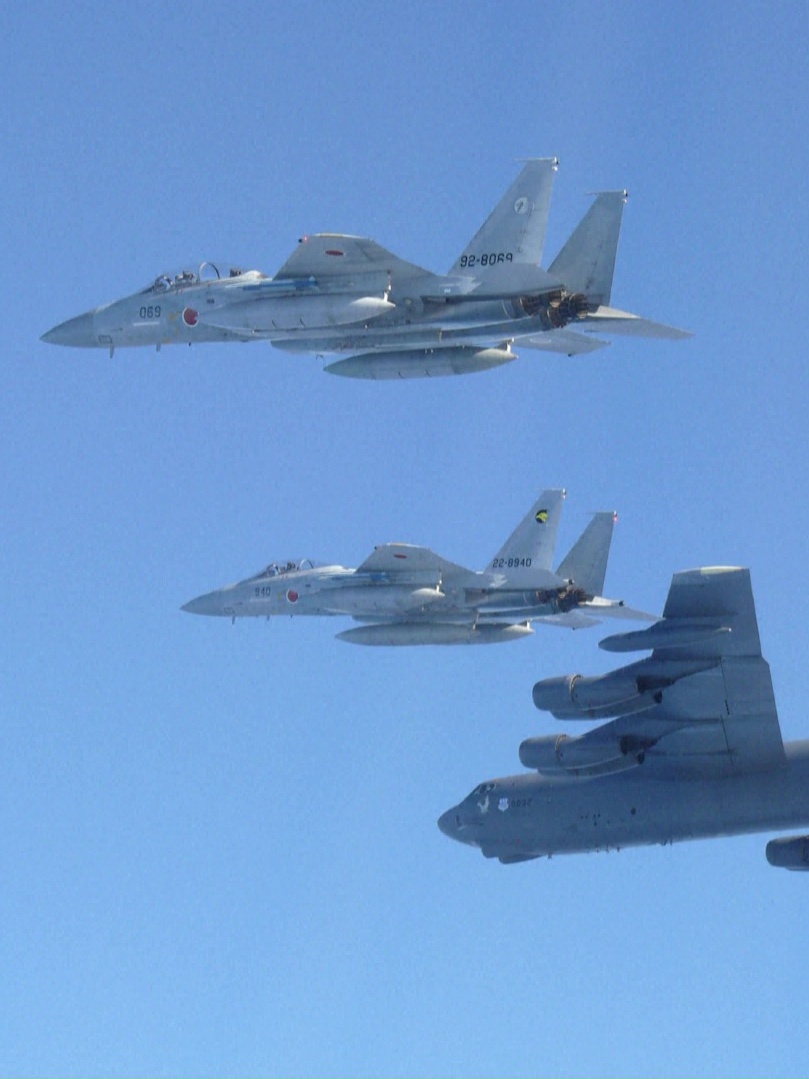 Máy bay Mỹ tham gia tập trận tại Nhật Bản