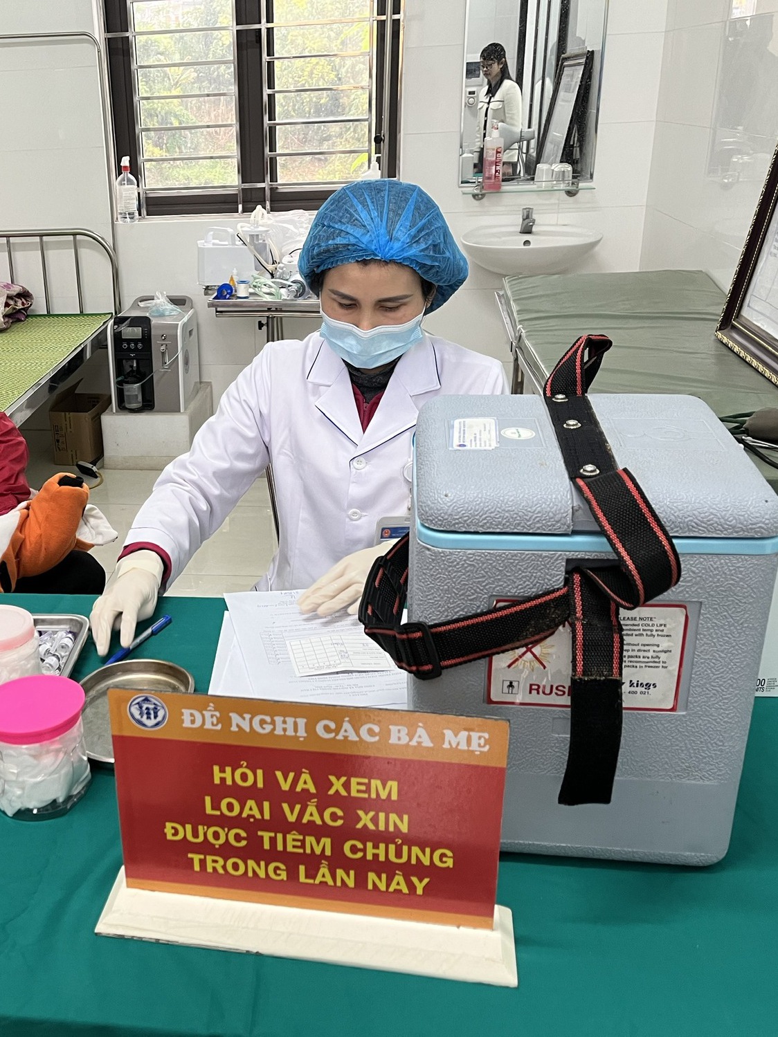 Tìm thấy virus bại liệt biến đổi 31 gen tại Lào, nguy cơ cao xâm nhập Việt Nam