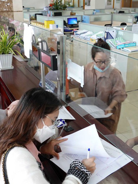 Người làm công ăn lương được giảm thuế bao nhiêu?