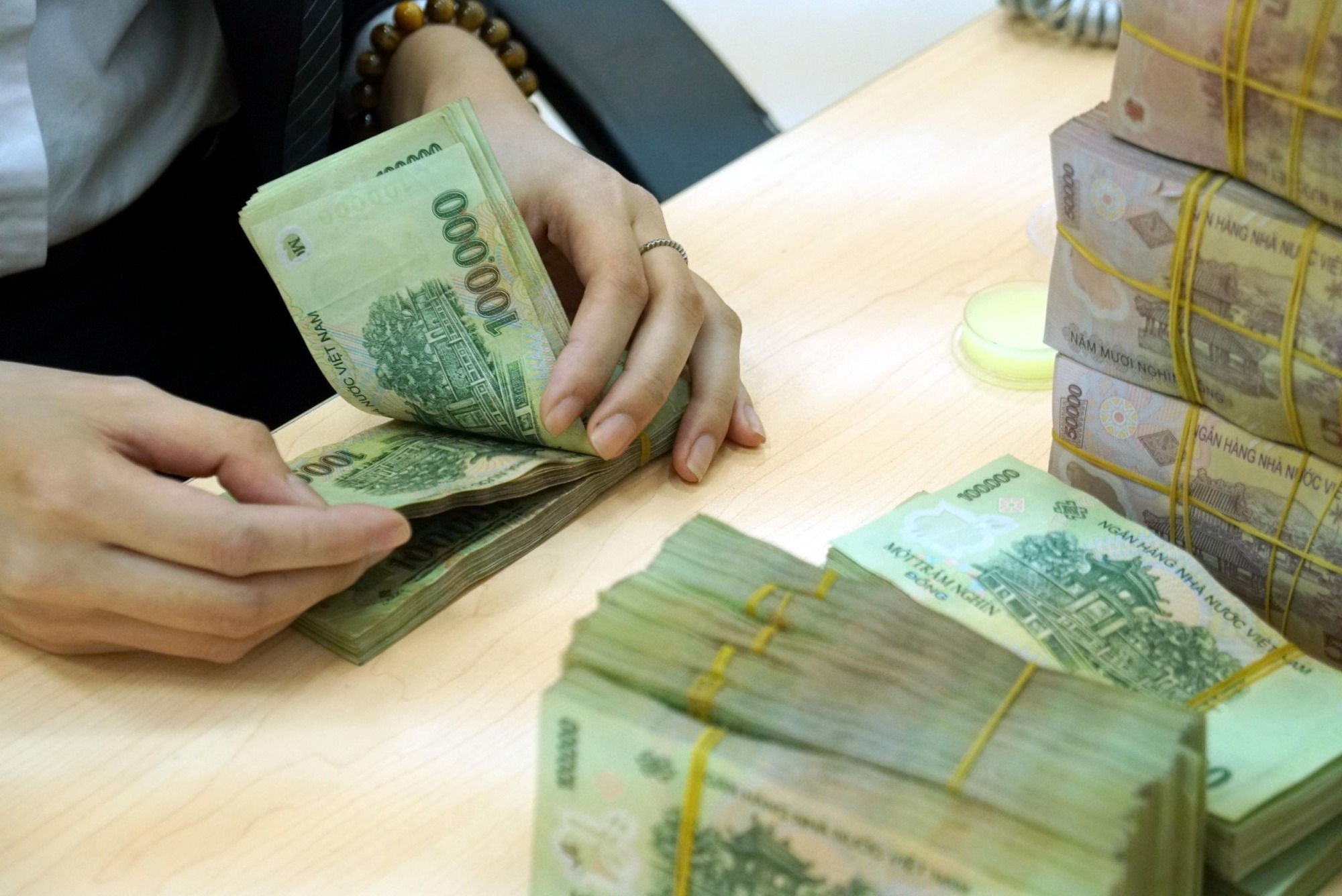 Người làm công ăn lương được giảm thuế bao nhiêu?- Ảnh 3.