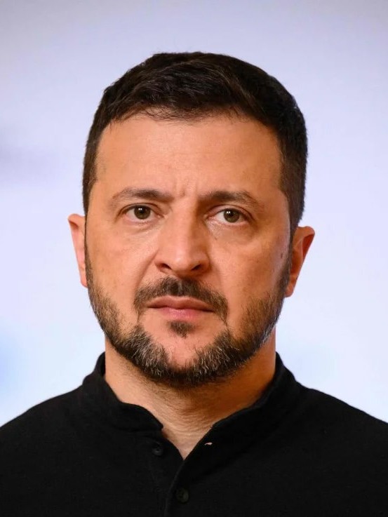 Ucraina quyết định từ bỏ ý định gia nhập NATO