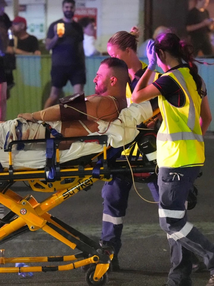 Australia: Cảnh sát đột kích căn nhà của các nghi phạm xả súng