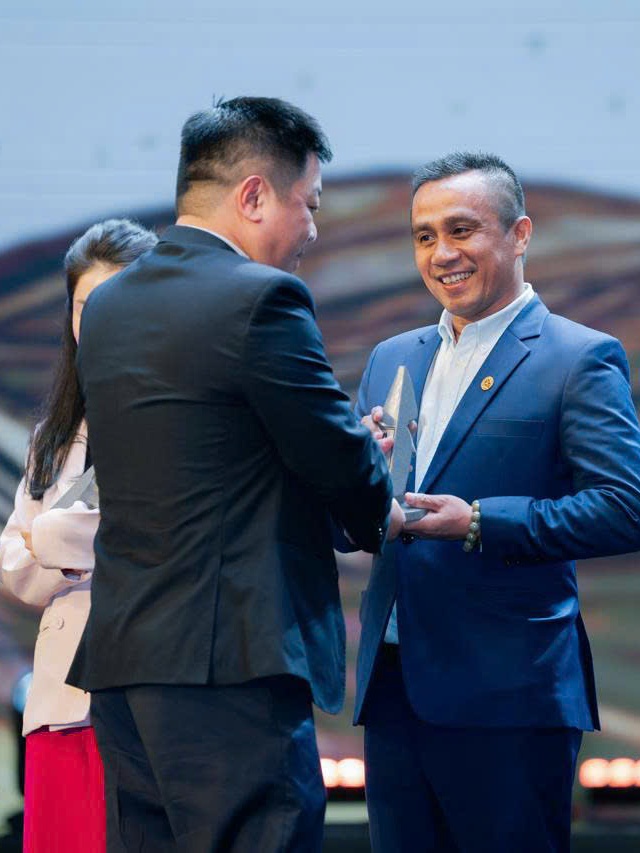 "Mái ấm gia đình Việt" - "Dự án truyền cảm hứng" tại Giải Human Act Prize 2025