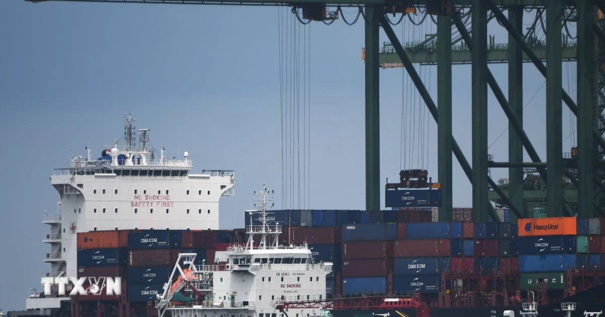 Kim ngạch xuất nhập khẩu Việt Nam-Singapore tiếp tục đà tăng trưởng kỷ lục