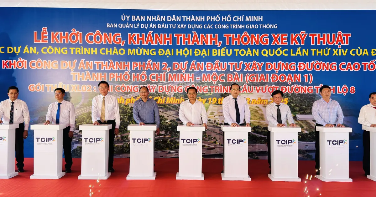 Khởi công dự án thành phần cao tốc TP Hồ Chí Minh - Mộc Bài