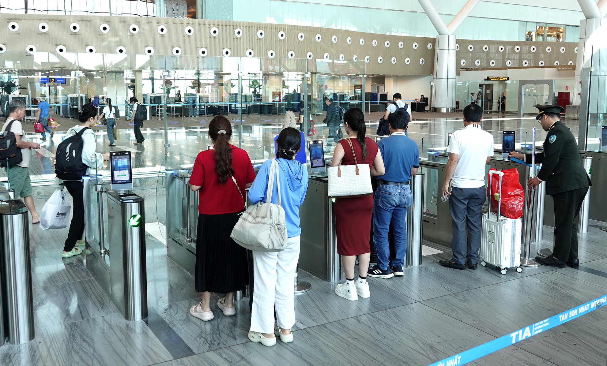 ký gửi hành lý - Ảnh 3.